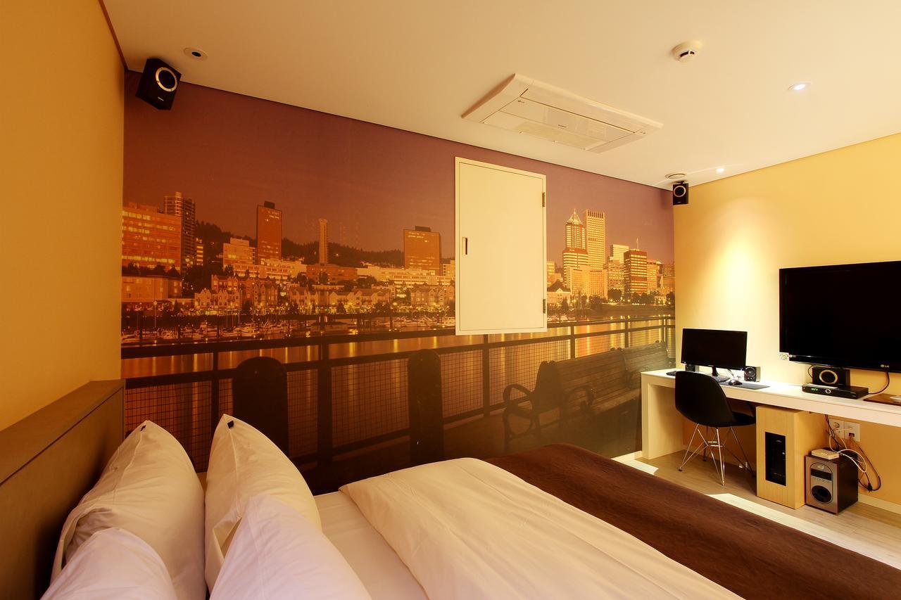 Uijeongbu Latree Hotel Екстер'єр фото