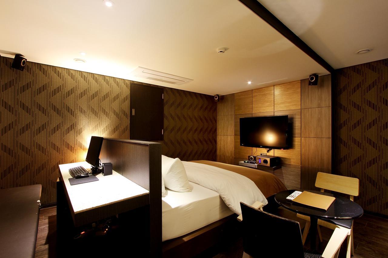 Uijeongbu Latree Hotel Екстер'єр фото