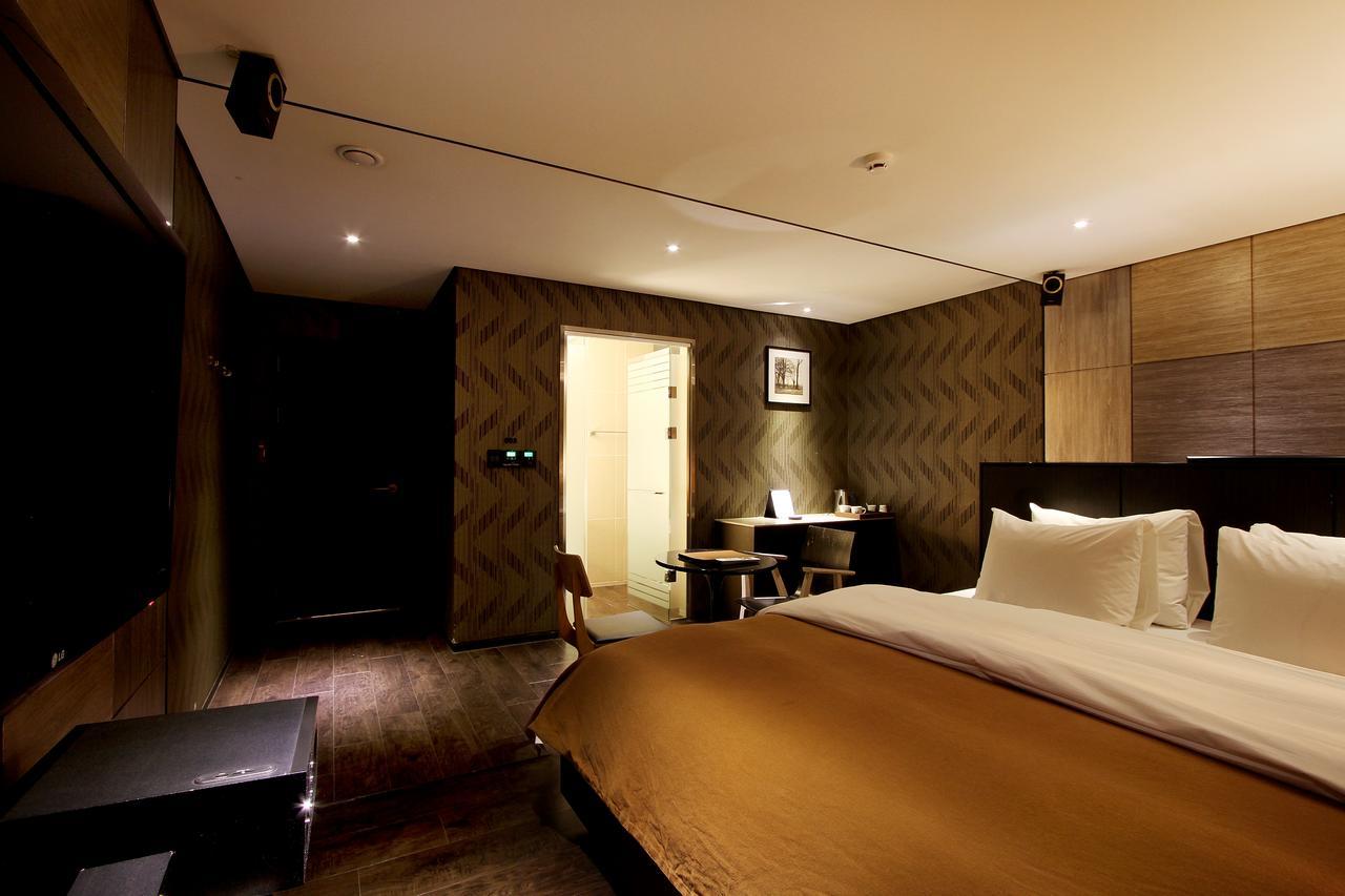 Uijeongbu Latree Hotel Екстер'єр фото