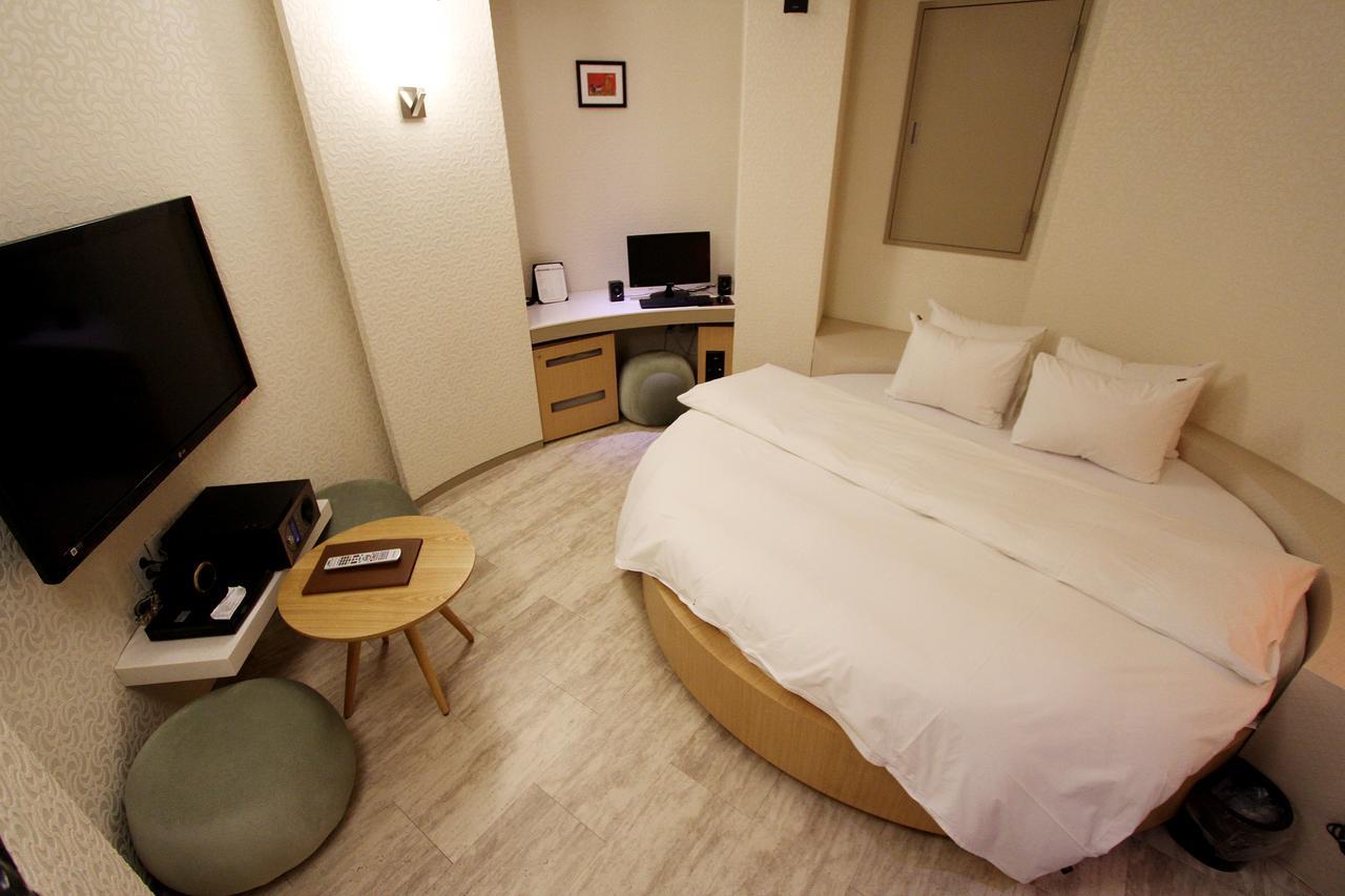 Uijeongbu Latree Hotel Екстер'єр фото