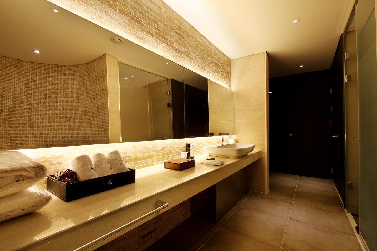 Uijeongbu Latree Hotel Екстер'єр фото