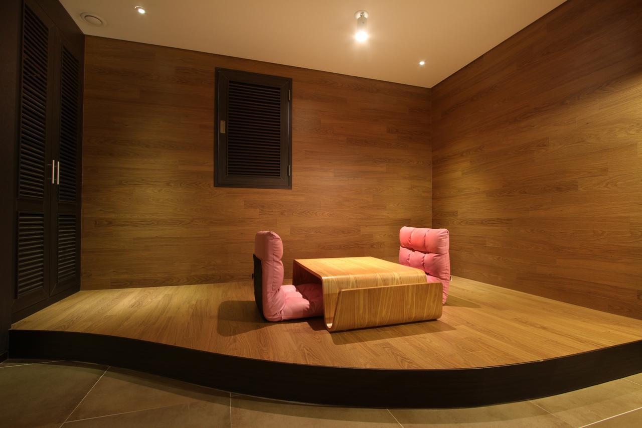 Uijeongbu Latree Hotel Екстер'єр фото