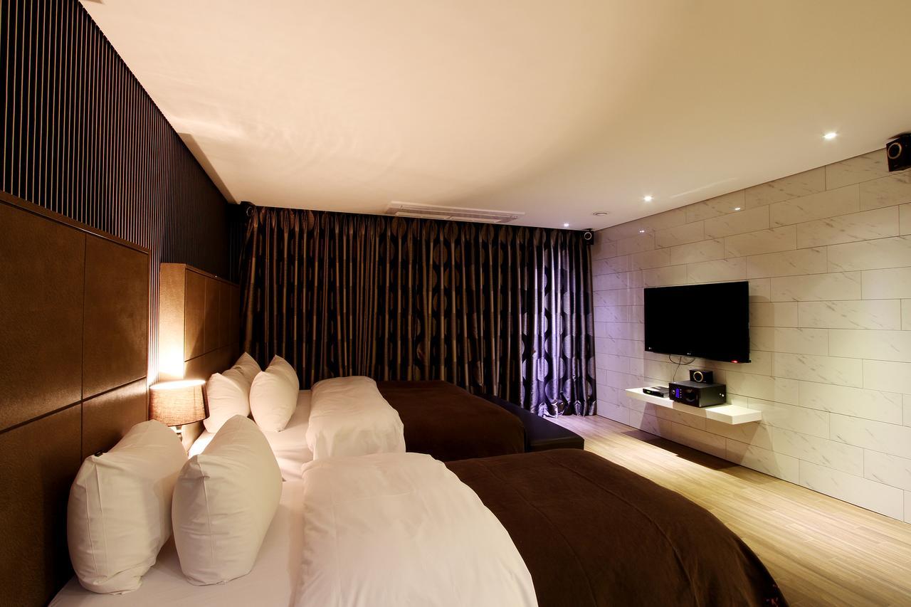 Uijeongbu Latree Hotel Екстер'єр фото