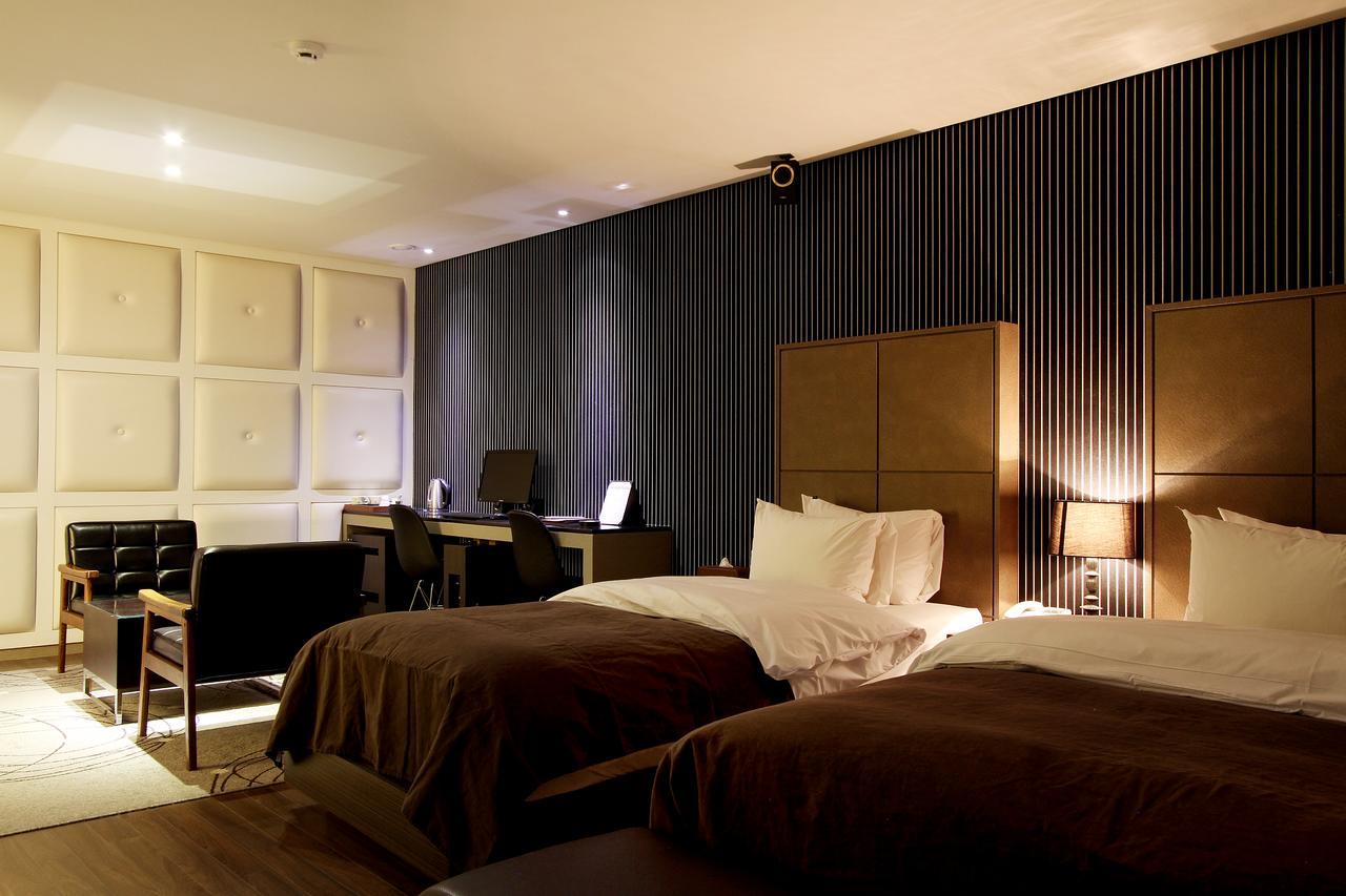 Uijeongbu Latree Hotel Екстер'єр фото