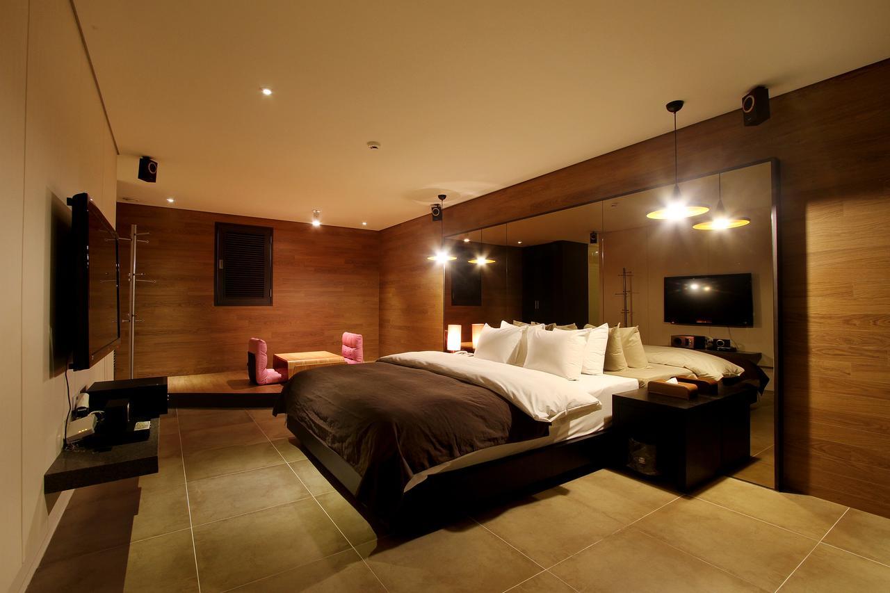 Uijeongbu Latree Hotel Екстер'єр фото