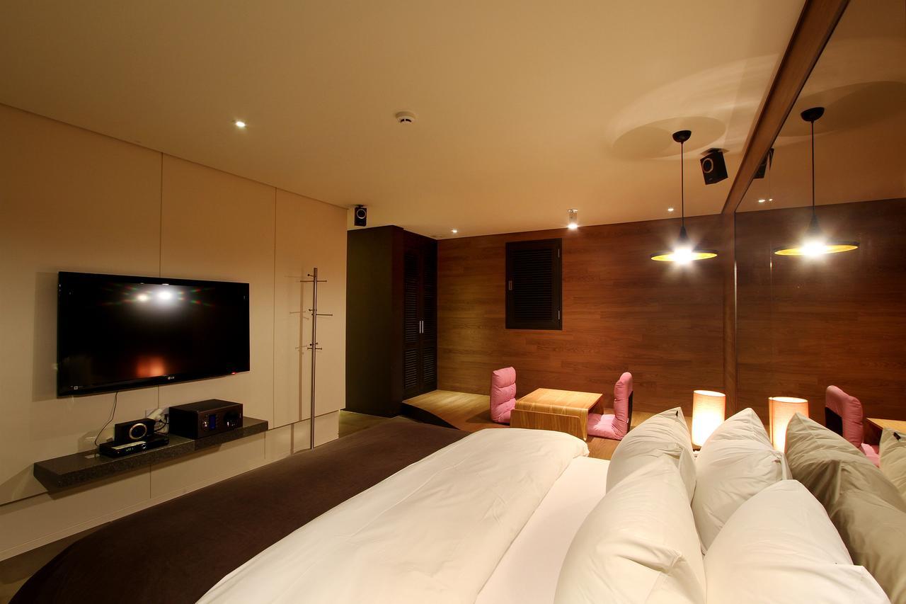 Uijeongbu Latree Hotel Екстер'єр фото